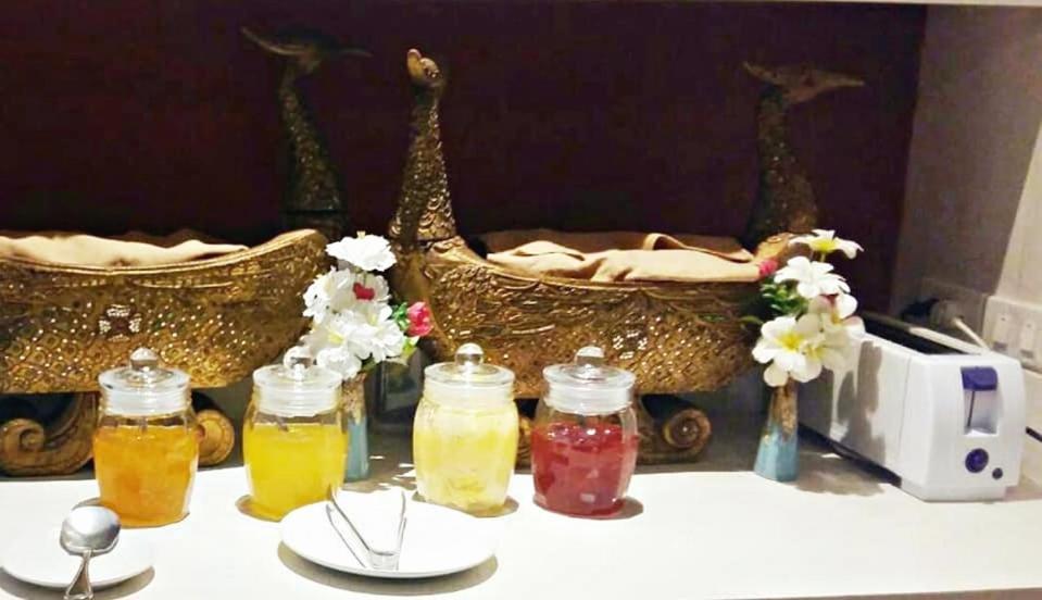 Khuang Singh Residence & Hotel Chiangmai Csiangmaj Kültér fotó